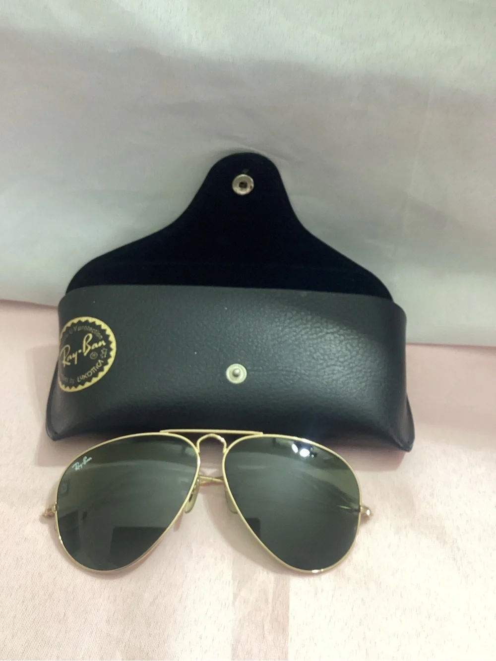 Ray-Ban Aviator Sunglasses in Gold with Green Lenses